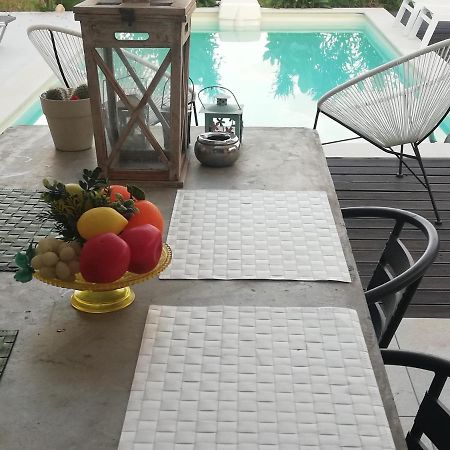 Iris Home Paralía Екстериор снимка