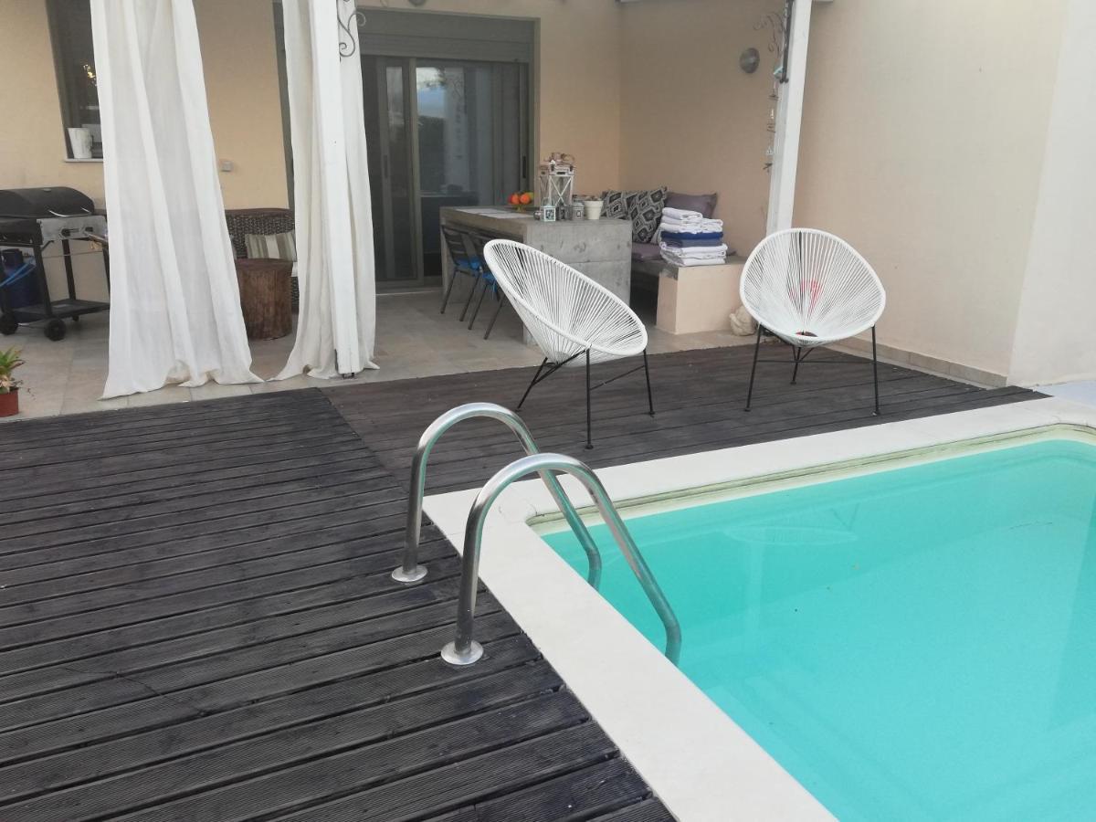 Iris Home Paralía Екстериор снимка