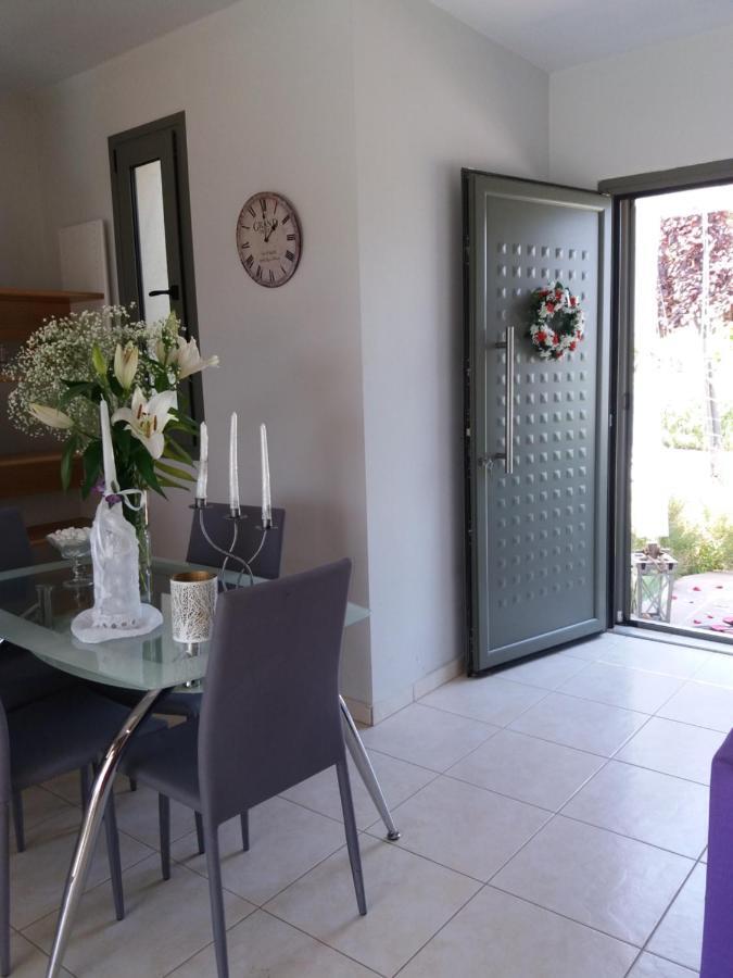 Iris Home Paralía Екстериор снимка